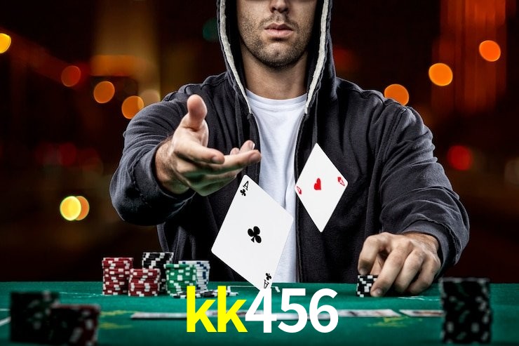 Comparação APP mobile vs versão web da kk456